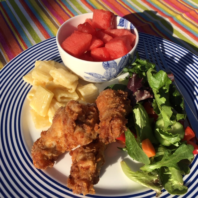 Fried Chicken Dinner with Mac and Cheese and Caskata Newport Dinner Plate and Caskata Arbor Snack Bowl