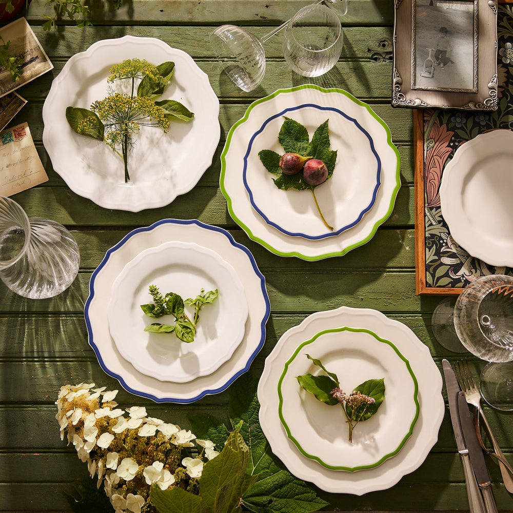 Stella Scalloped Verde Dinner Plate image 5