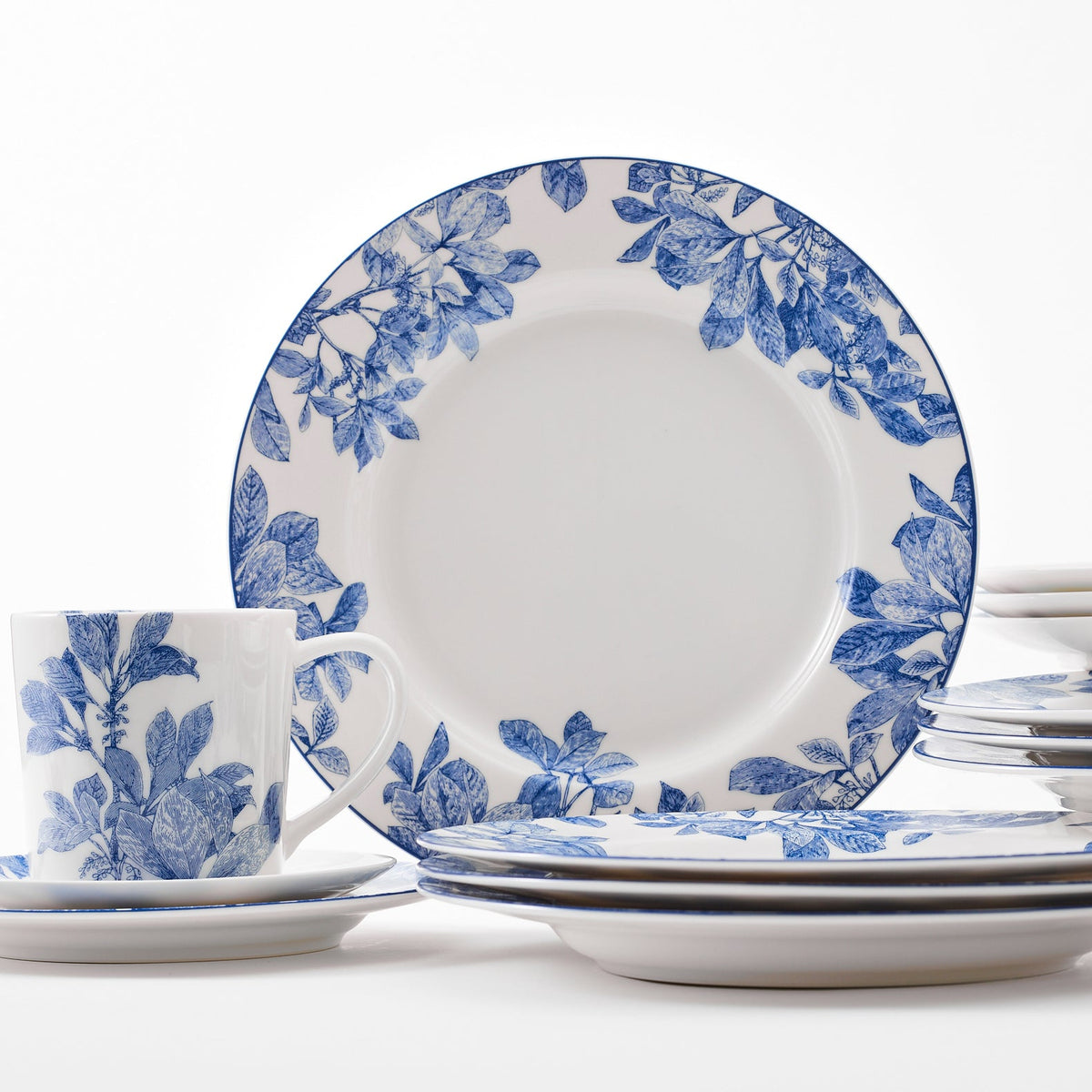 Arbor Dinnerware Table for 4 - Caskata