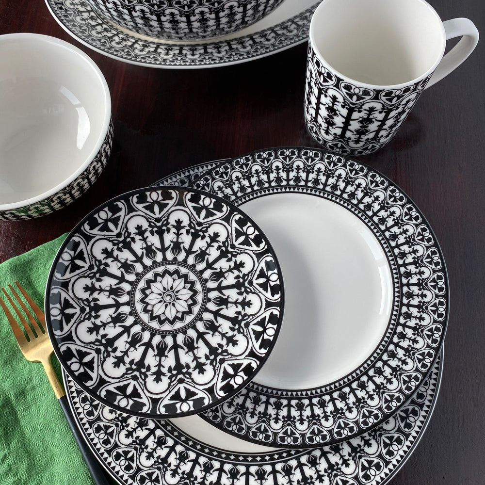 Casablanca Rimmed Dinner Plate image 6
