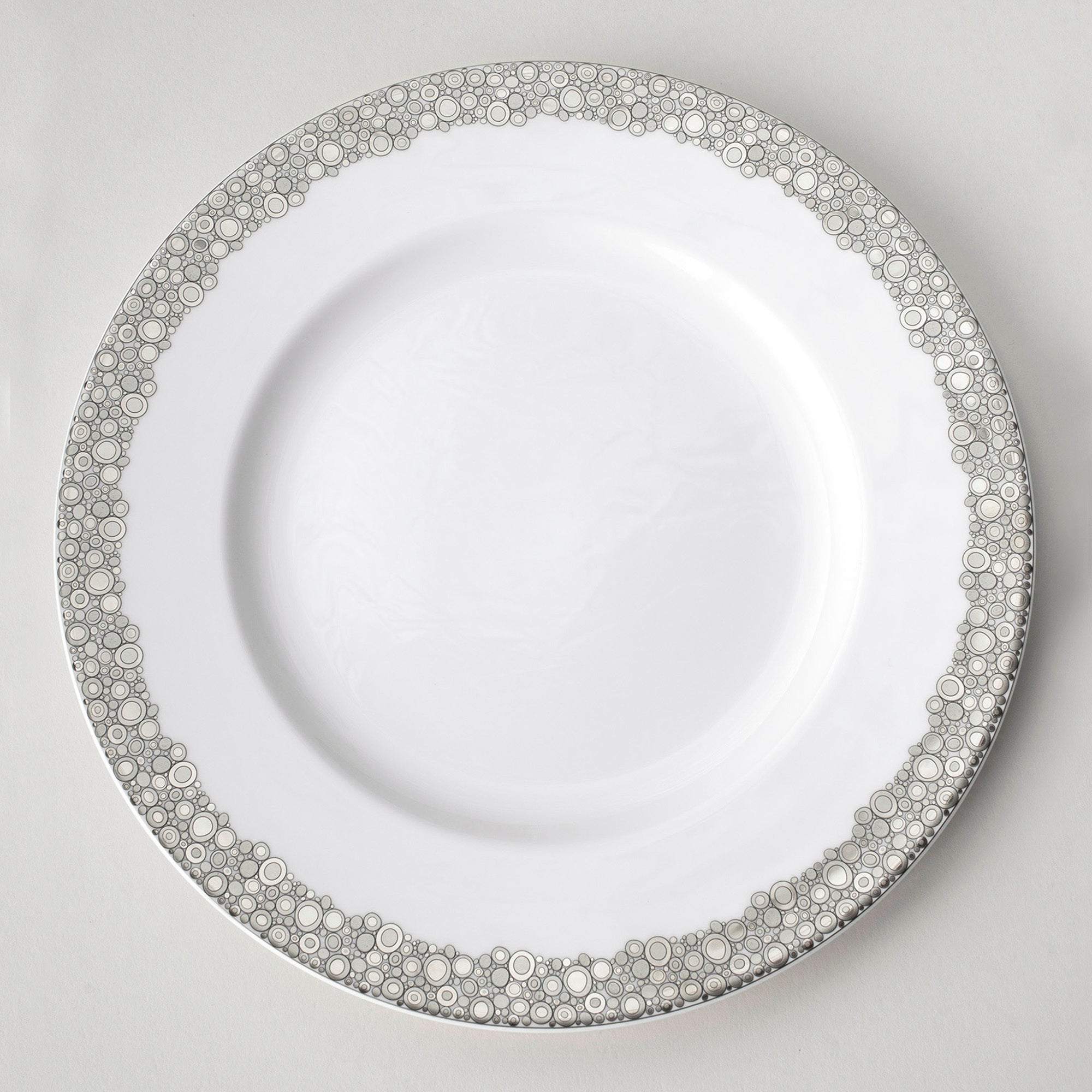 Ellington Shine Platinum Simple Dinner Plate - Caskata