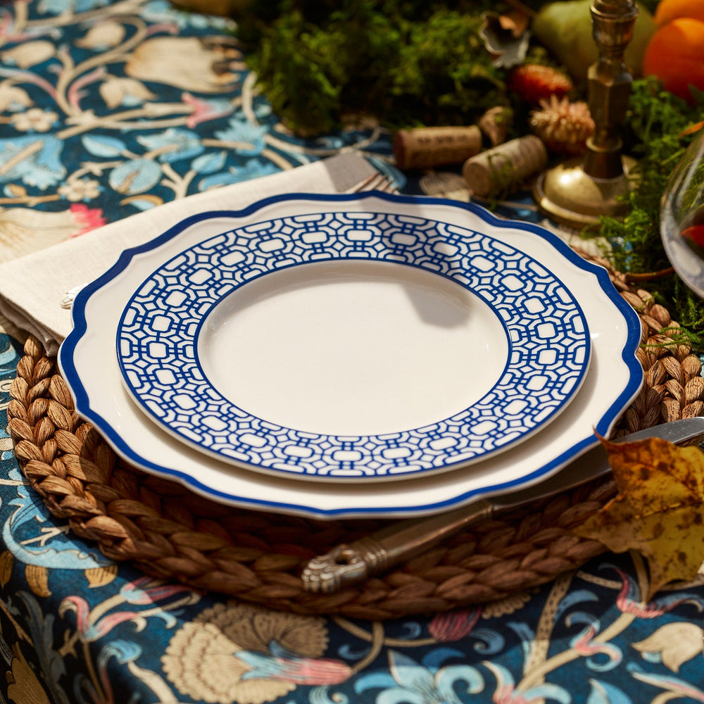 Stella Scalloped Blue Dinner Plate image 2