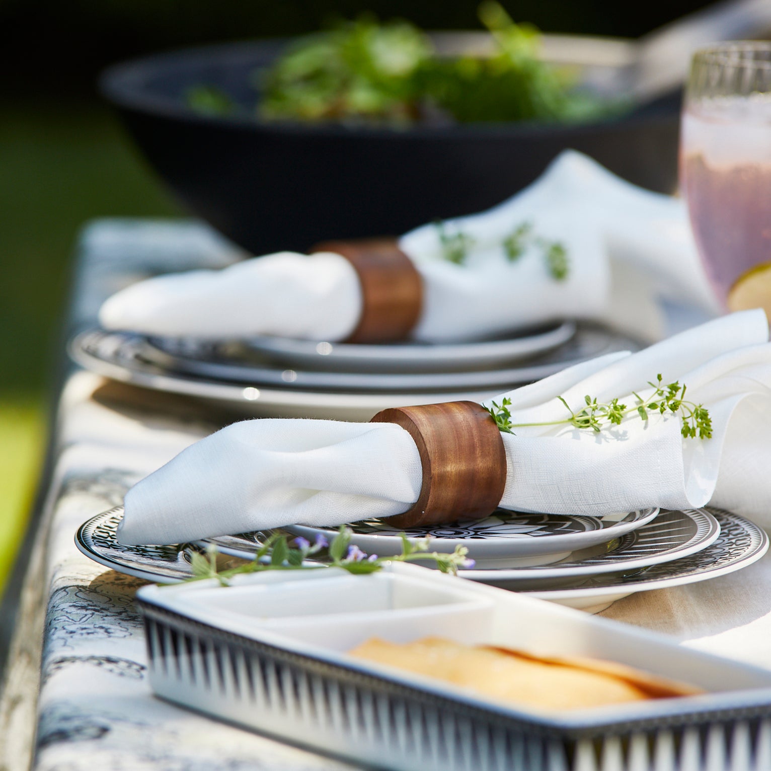 Napkin and ring set discount