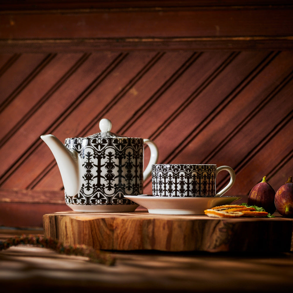 Casablanca Petite Teapot image 4