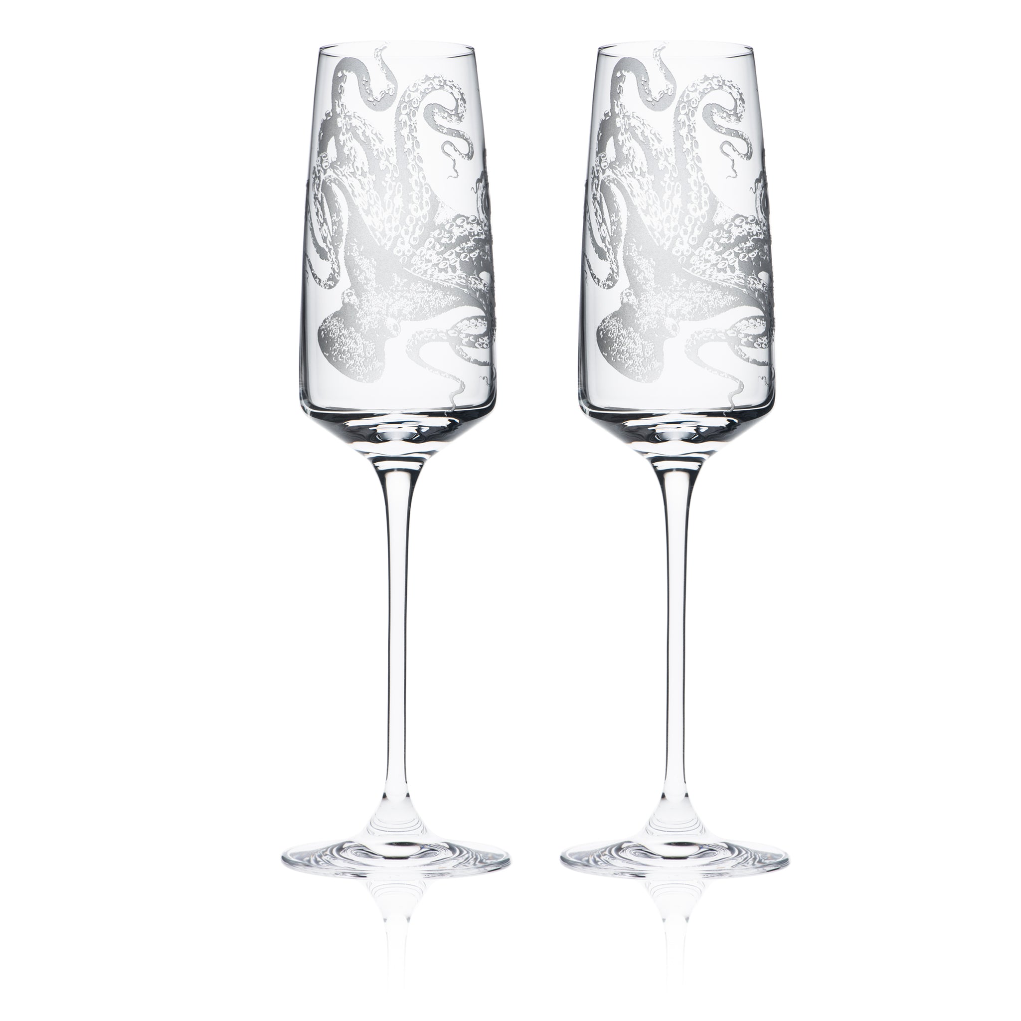 Wedding Champagne Flutes and Glasses That Are Toast-Worthy